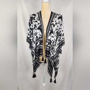 Black & White Floral Tassel Open-Front Women's Sweater